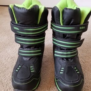 Boys snow boots